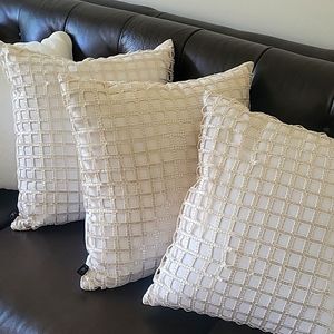 4 Hallmart Collectibles 20'' Square Sequin Lace Decorative Throw Pillow,…